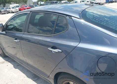 2015 Kia Optima Lx from USA, damaged, VIN 5XXGM4A71FG472575